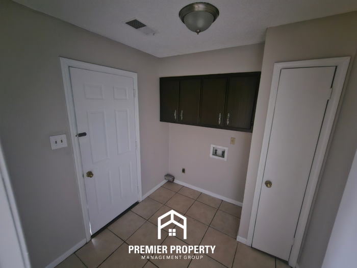 4059 Friendly Way - Photo 6 of 16