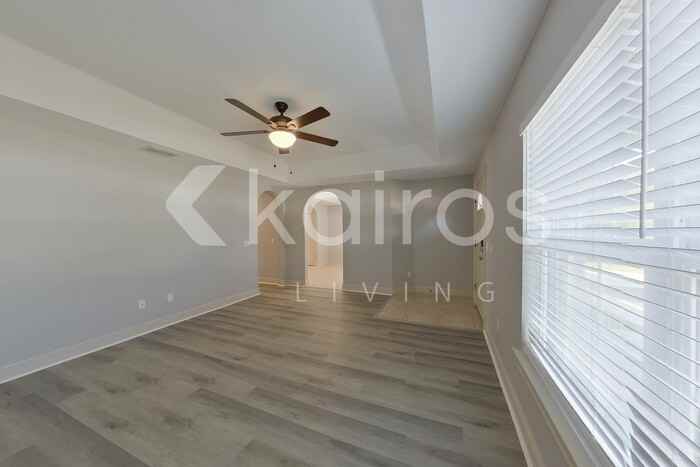 1749 Sw 168th Loop - Photo 6 of 28