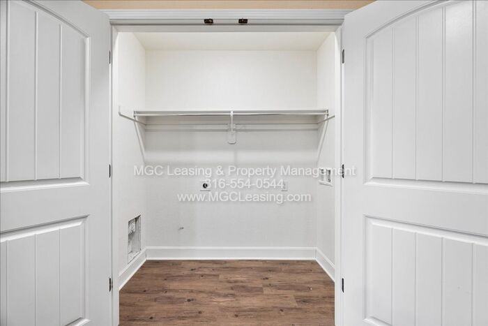 126 Barberry Ln - Photo 7 of 18