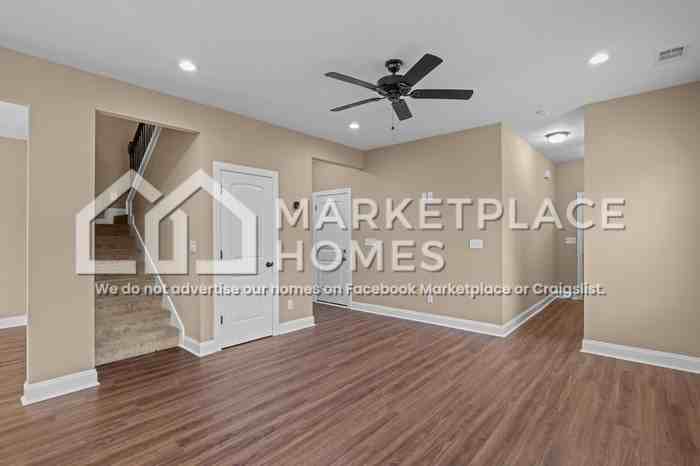 108 James St - Photo 5 of 38