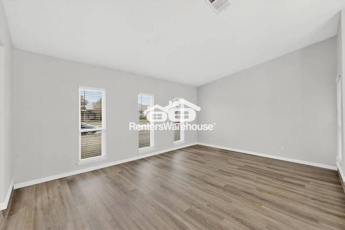 5157 Sherman Drive - Photo 7 of 46