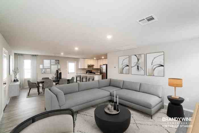 7015 Winding Shelf - Photo 3 of 33