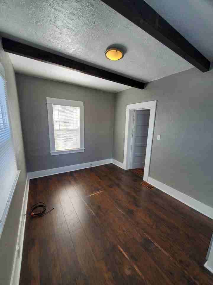 110 Roseville St #NA - Photo 6 of 8