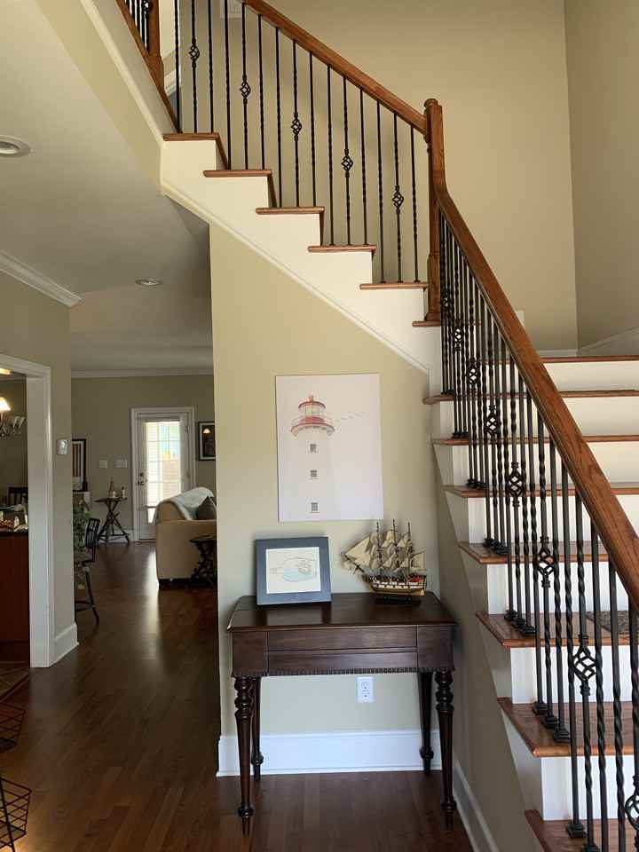 2401 Dovedale Ct - Photo 3 of 41