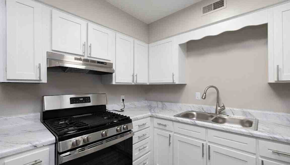 Willow Lakes - Photo 7 of 35