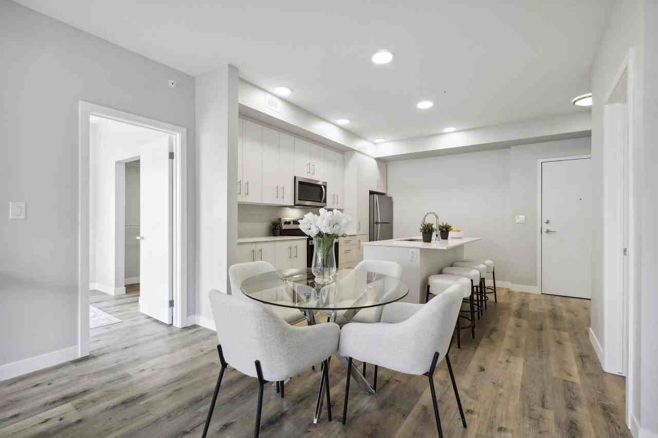 Lumina Apartments - Photo 7 of 50