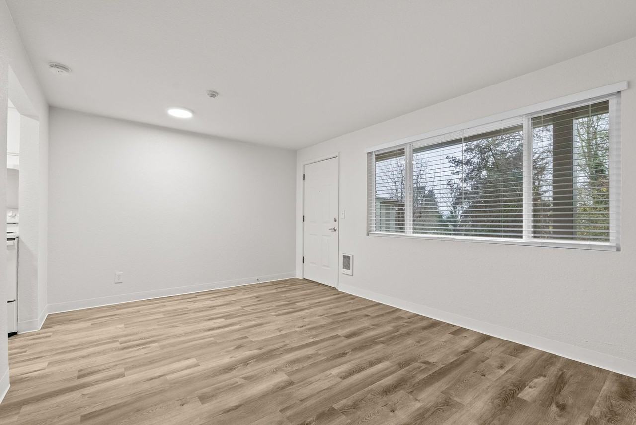 Bayview (105) - Photo 2 of 23