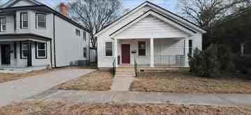 featured image of 711 Lafayette Avenue