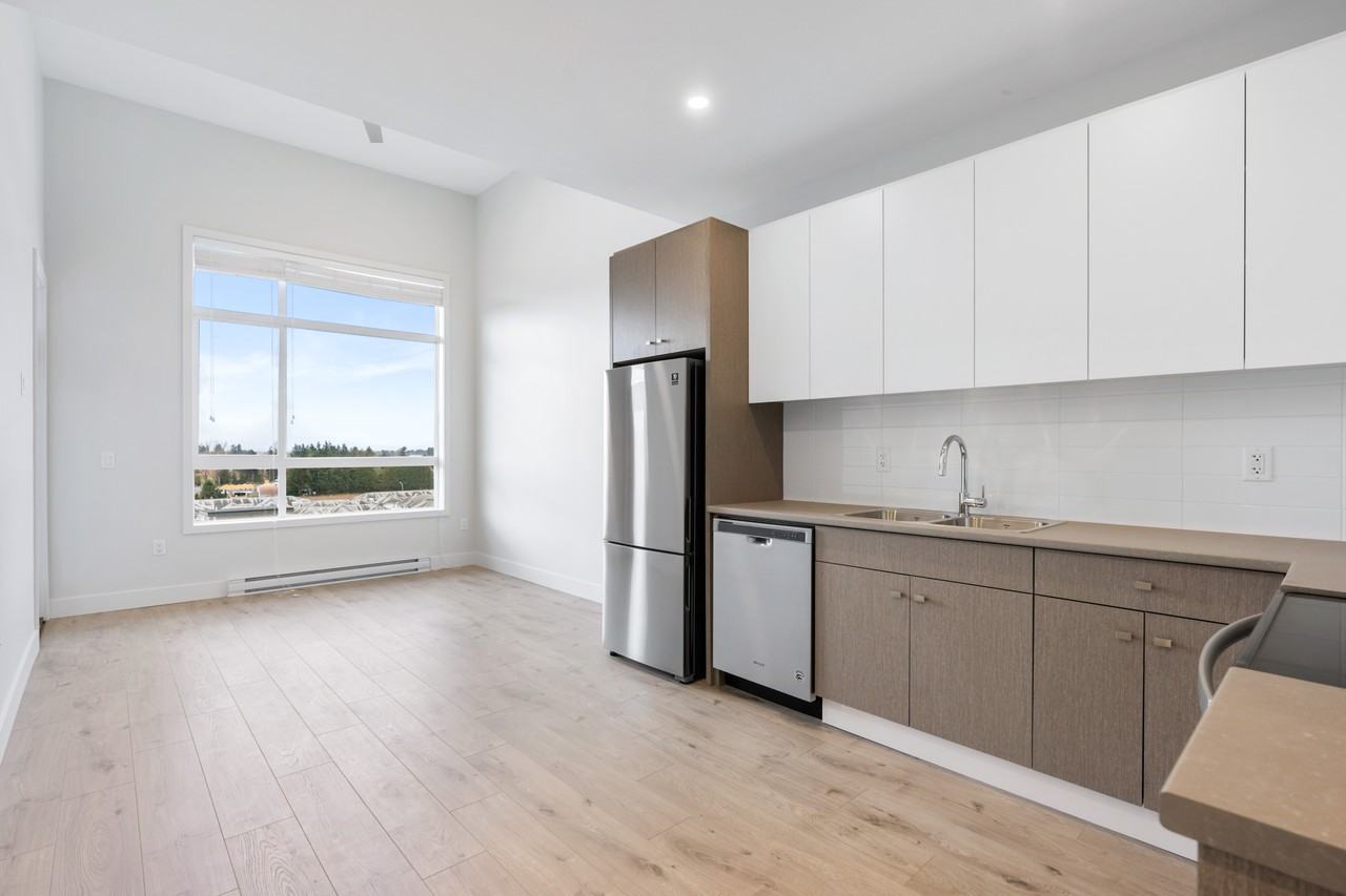 Cinema Condos Building 2 - Photo 5 of 22