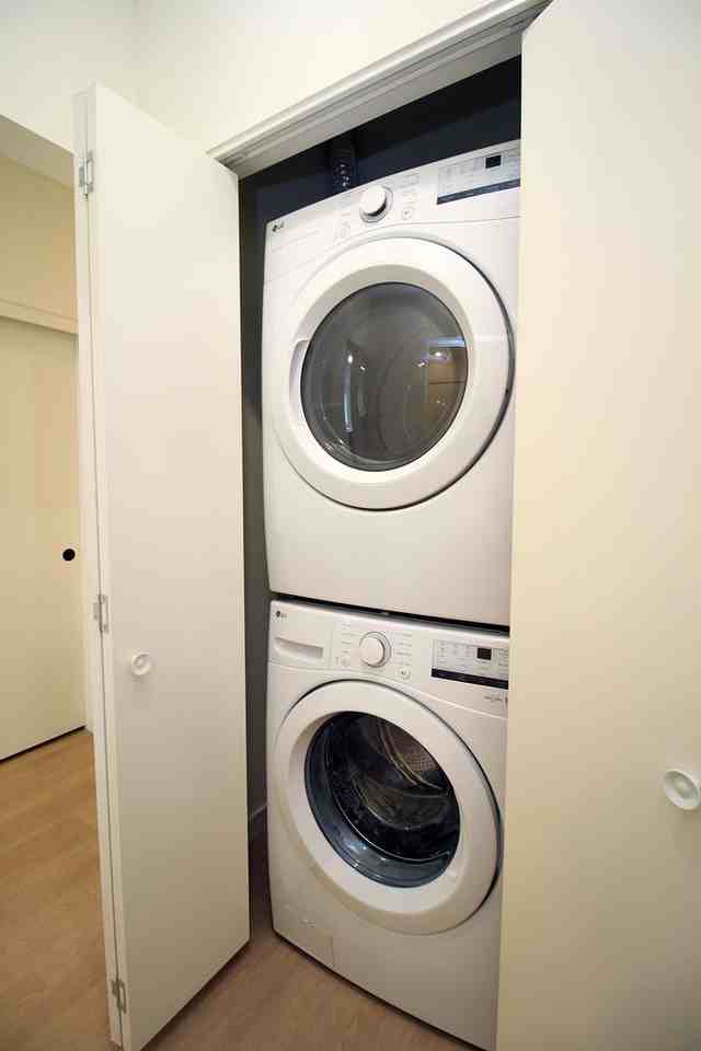 7530 N Richmond Ave #203 - Photo 7 of 13