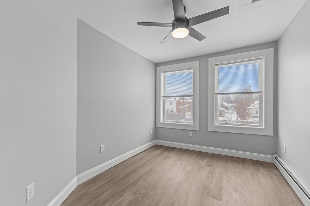 88-94 Lafountain St - Photo 6 of 22