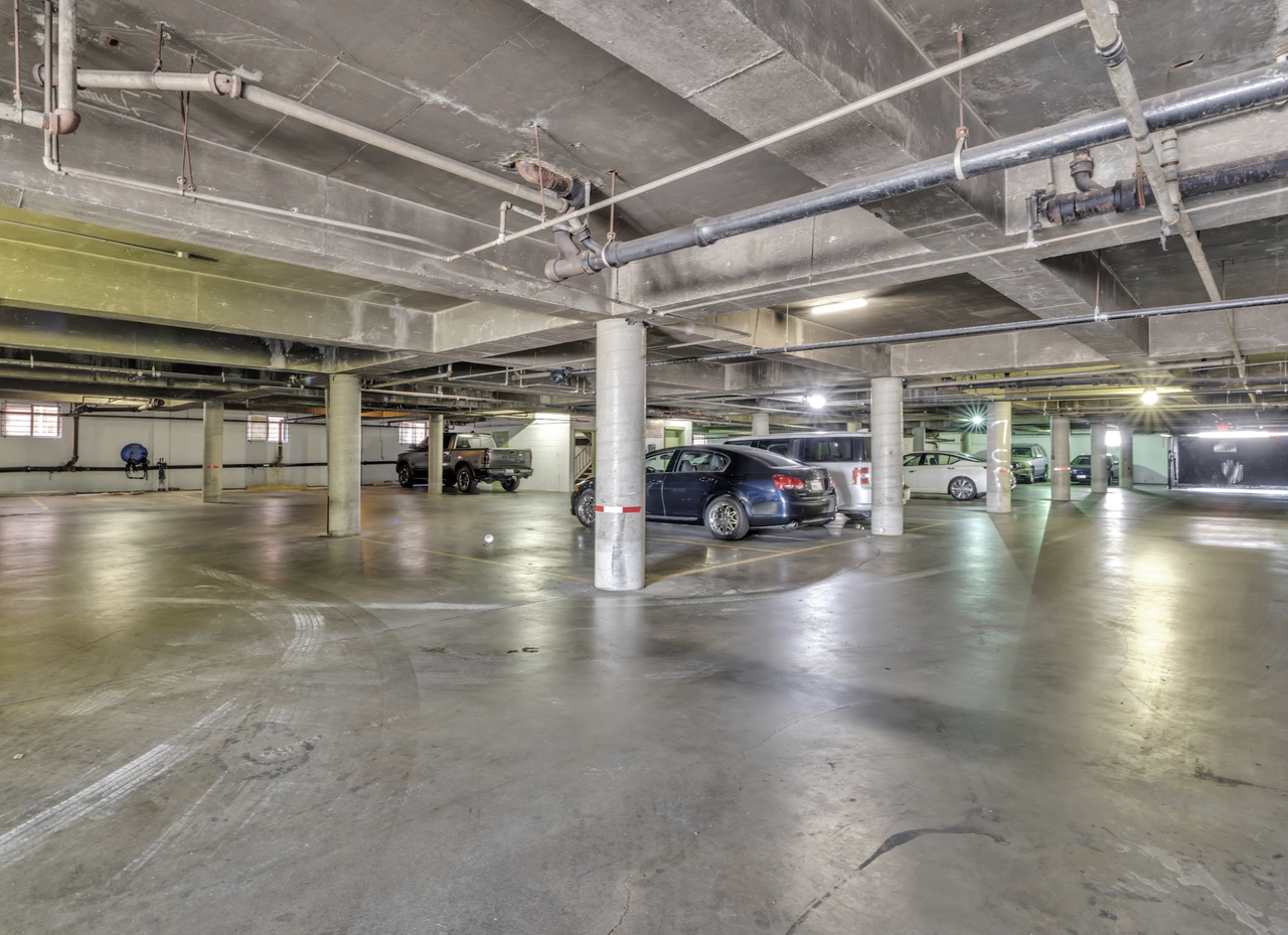 1315 E. 7th St. - Photo 5 of 10