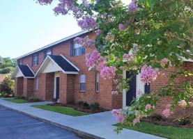 featured image of 220 Lanier Drive