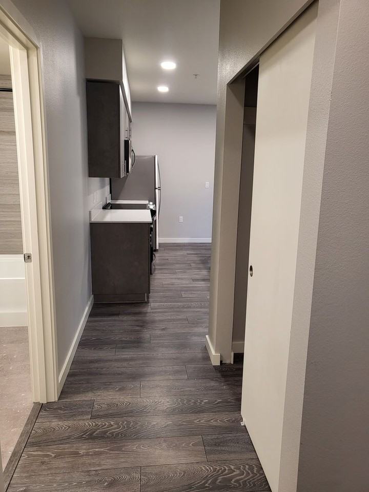 Pacific Ridge Apartments - Photo 7 of 42