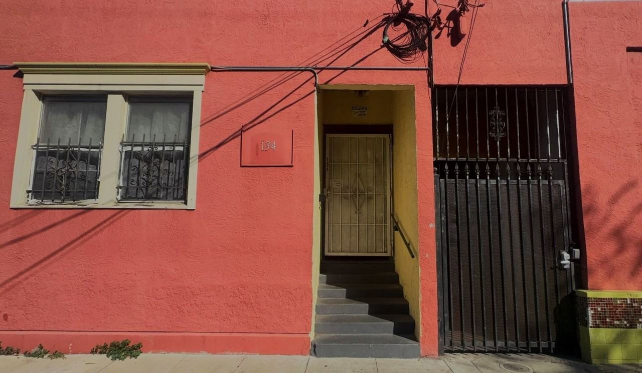 1607 2nd Ave - Photo 5 of 6