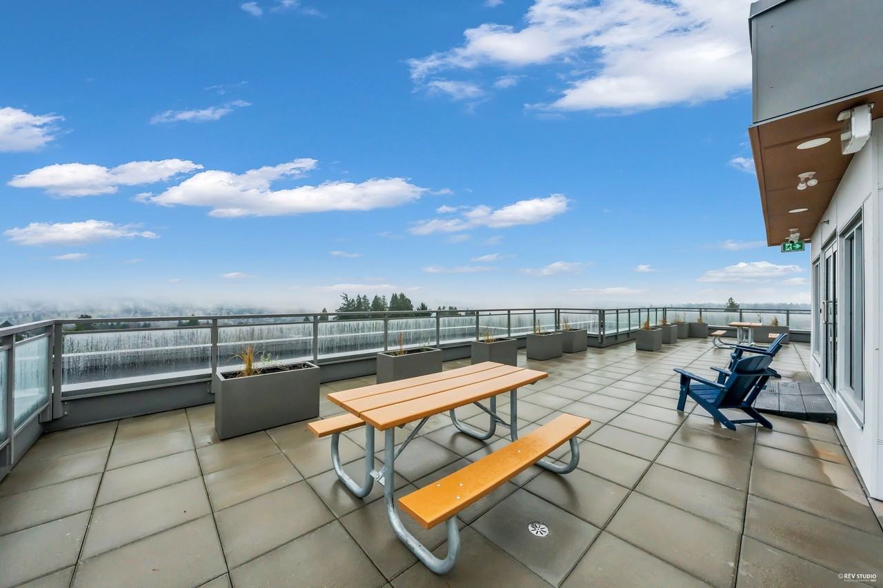 6469 Selma Avenue #409 - Photo 2 of 19