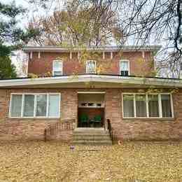 143 Park St #1 - Photo 2 of 2