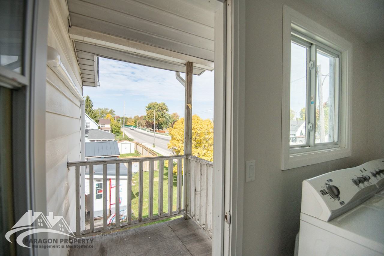 216 Gillard St #2 - Photo 6 of 11