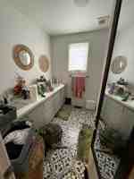 featured image of 1267 King St W