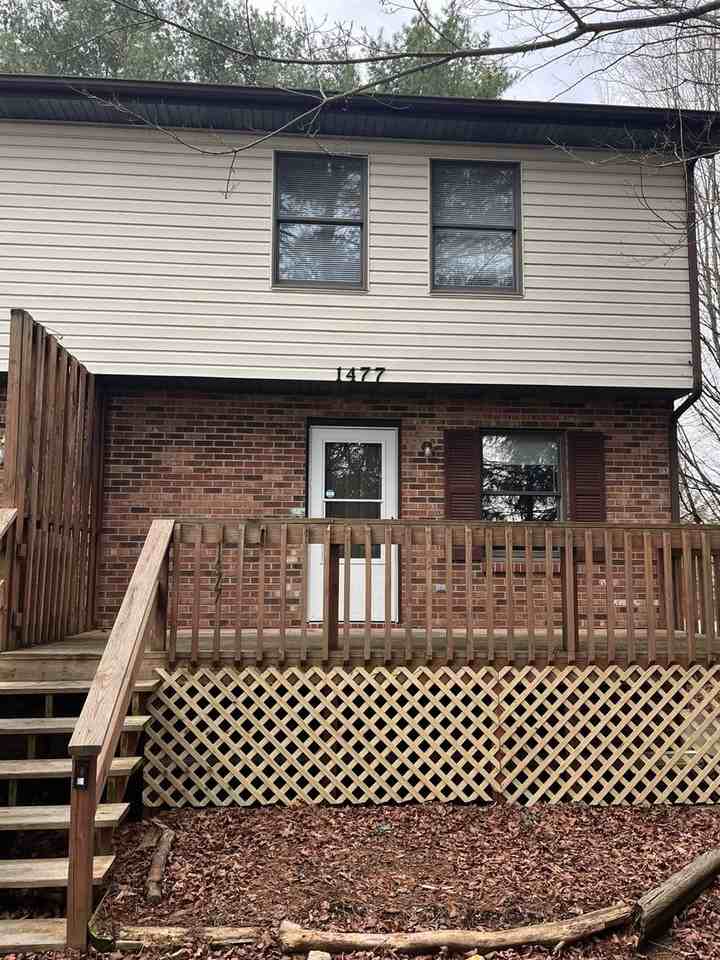 1477 Sandy Circle - Photo 2 of 45