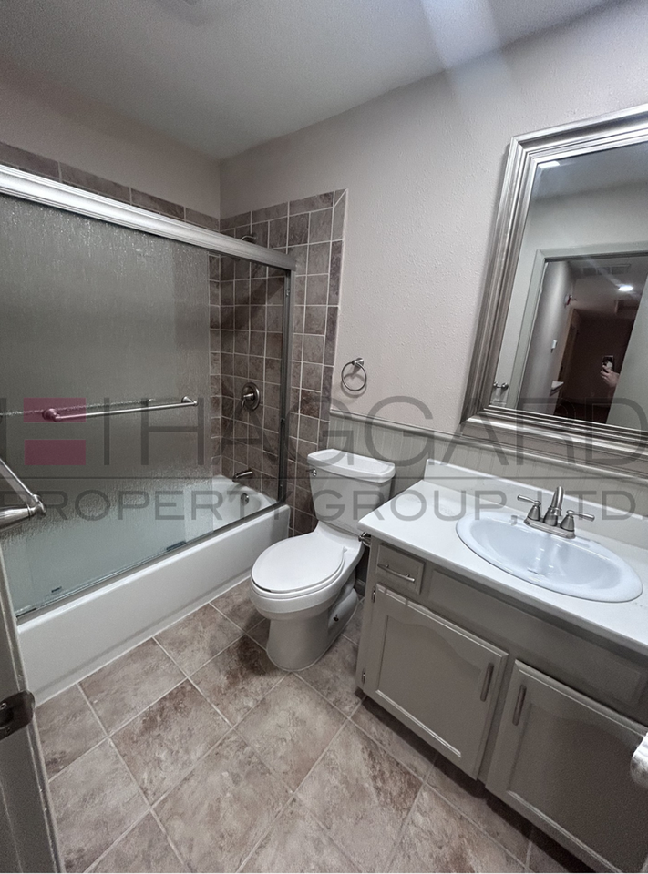 8879 Marilyn Dr - Photo 6 of 12