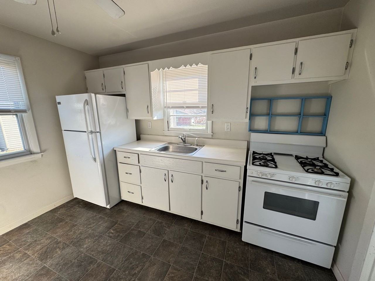 503 West Mcpherson Street - Photo 3 of 7