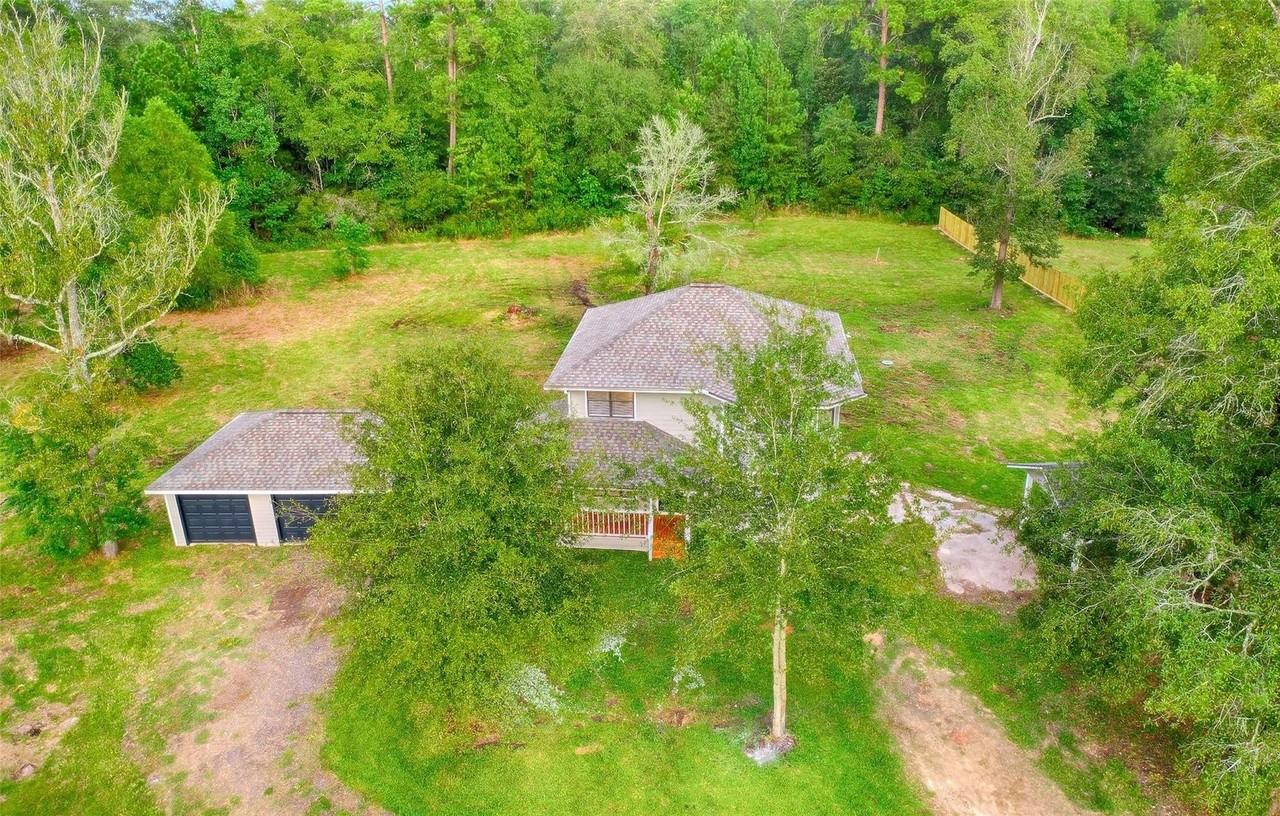 22311 Warwick Glen Drive - Photo 3 of 37