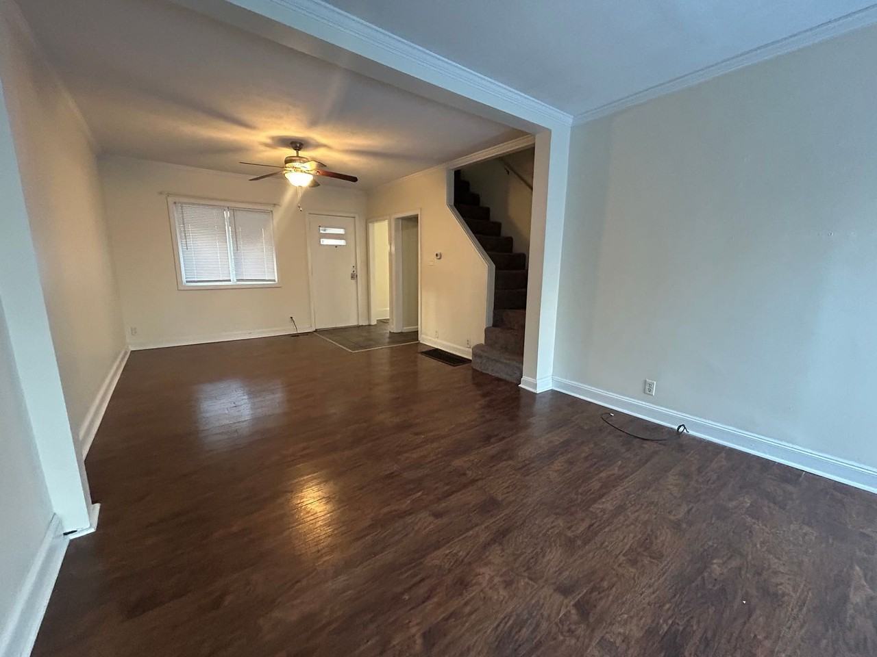 243 W Pine St - Photo 3 of 14