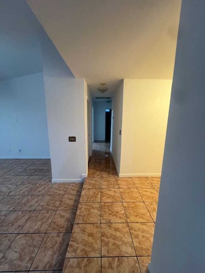 507 Datewood Court - Photo 6 of 14