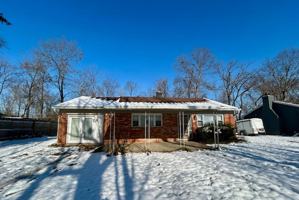 featured image of 6740 Doris Dr