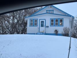 featured image of 624 N Lewis Ave