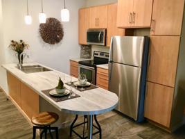 featured image of 707 La Crosse St