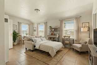 1mamac - Photo 1 of 1