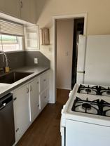 724 Crestmoore Place - Photo 1 of 1