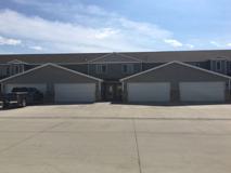 East Agassiz Circle 8Plex - Photo 1 of 1