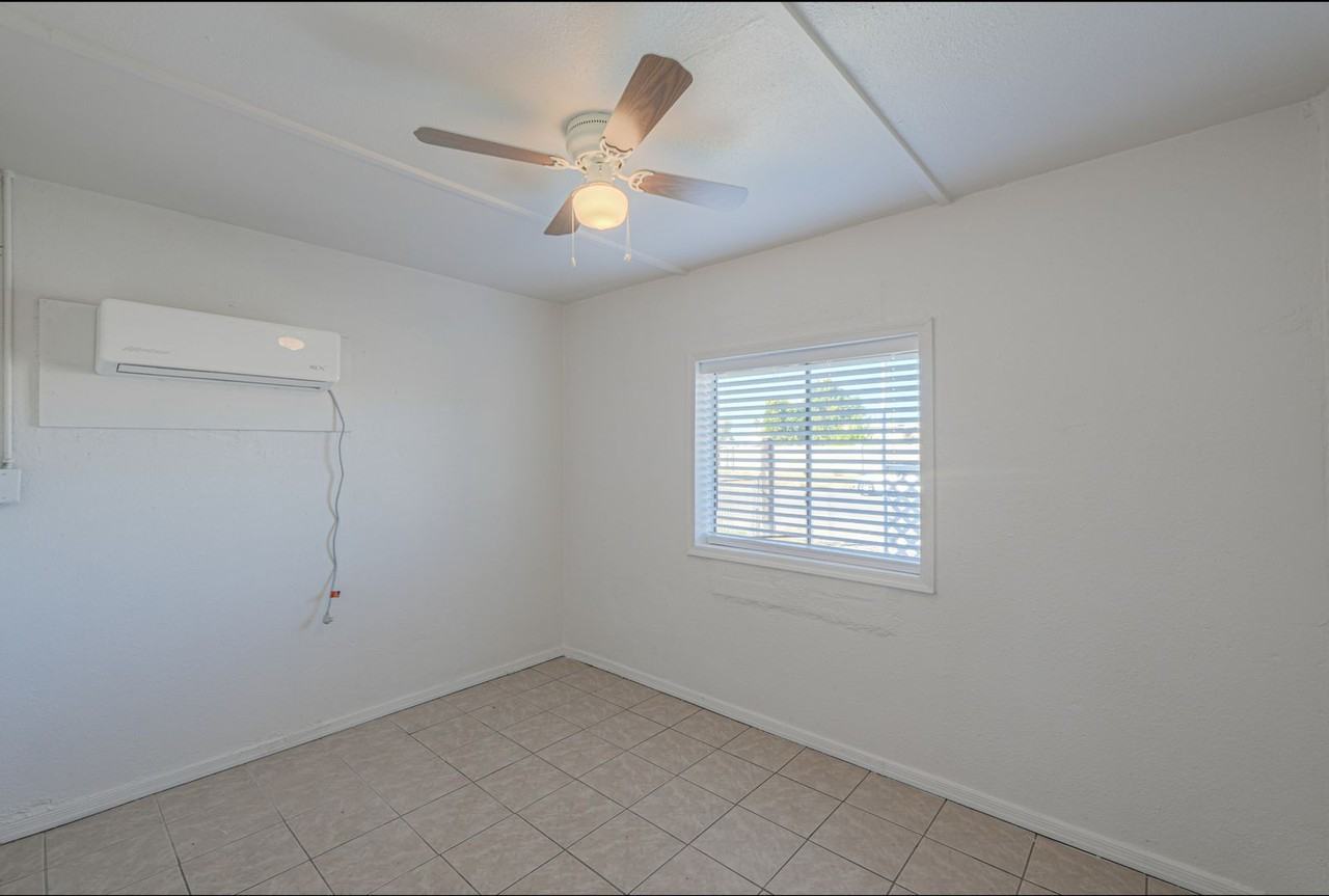 137 East Ash Avenue - Photo 5 of 20