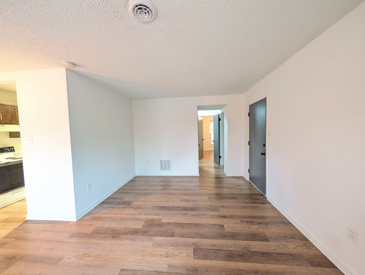 366 Genesis Circle #1 - Photo 7 of 10