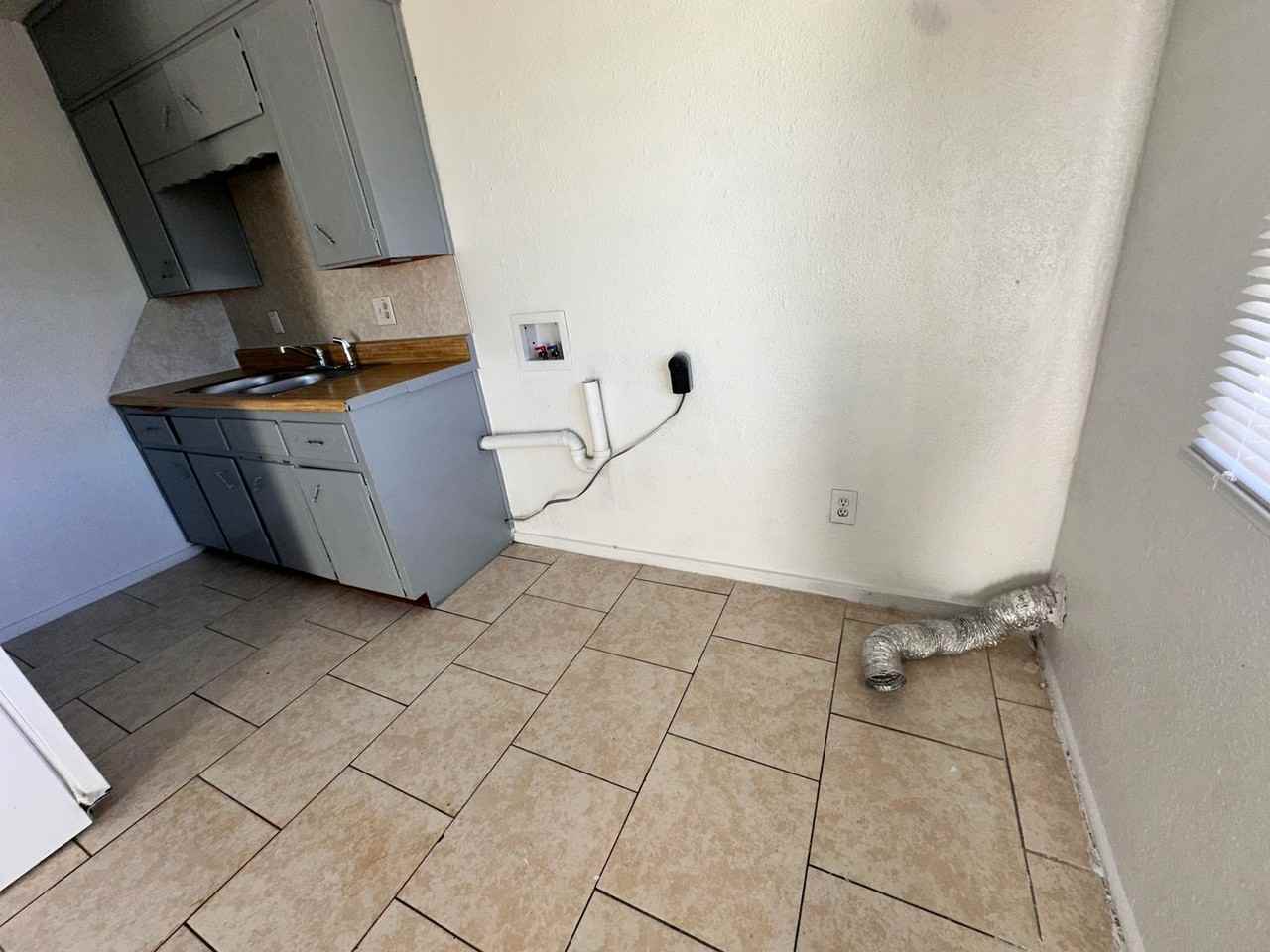 Killeen Street - Photo 3 of 11