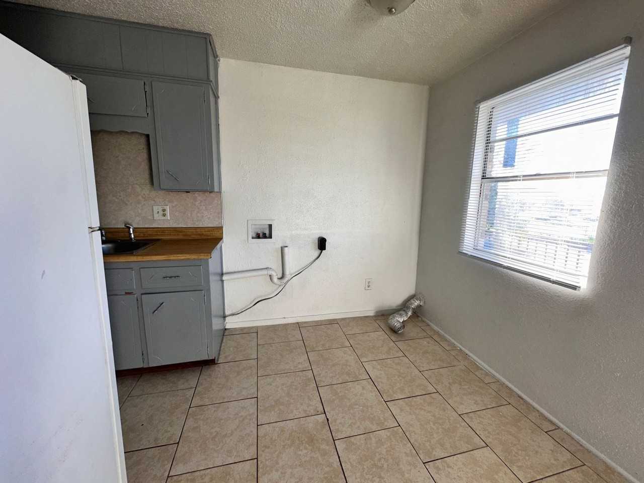 Killeen Street - Photo 4 of 11