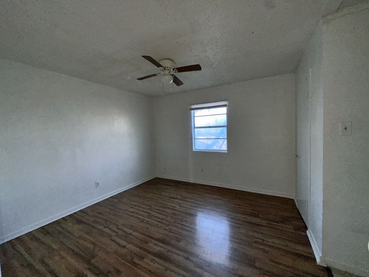 Killeen Street - Photo 7 of 11