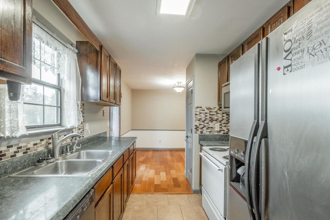 705 State Line Rd - Photo 7 of 17