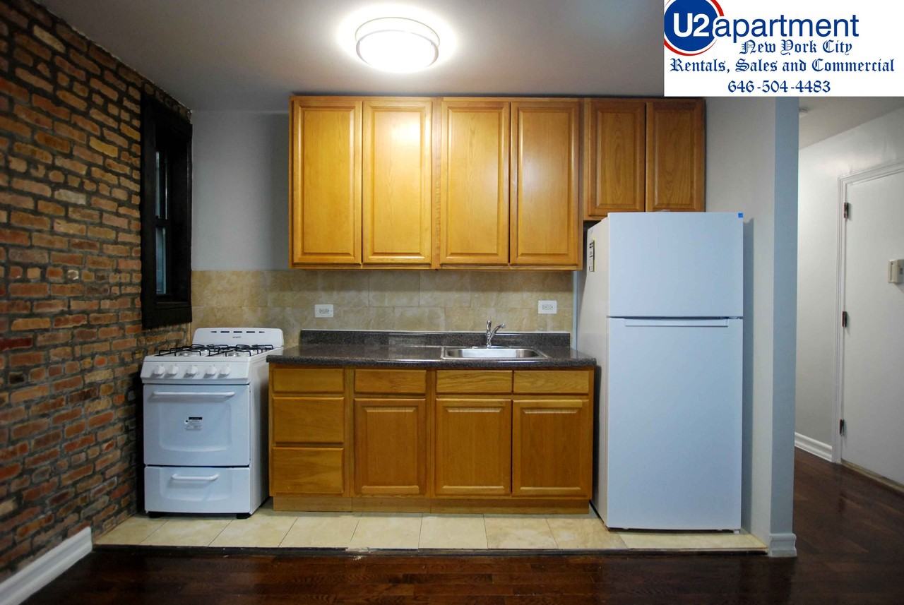 1500 Park Place #3 - Photo 3 of 12