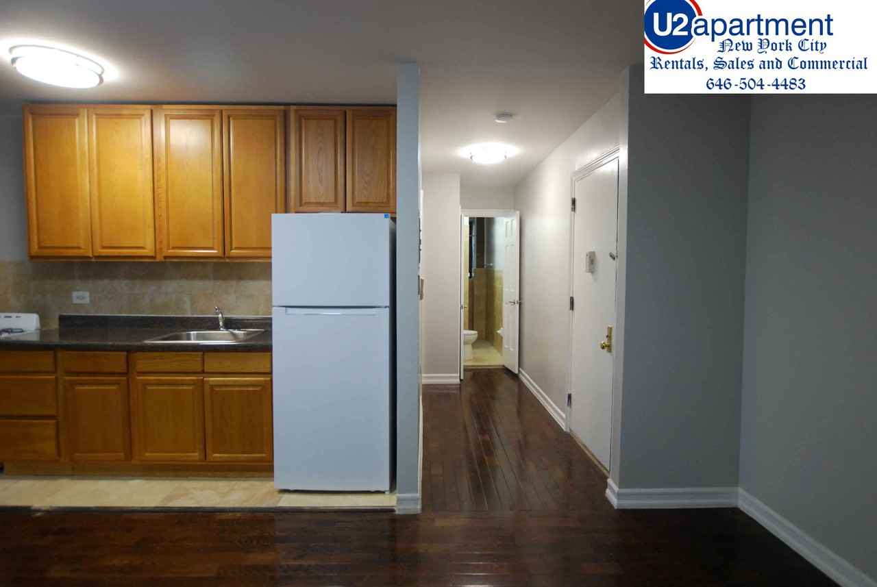 1500 Park Place #3 - Photo 4 of 12