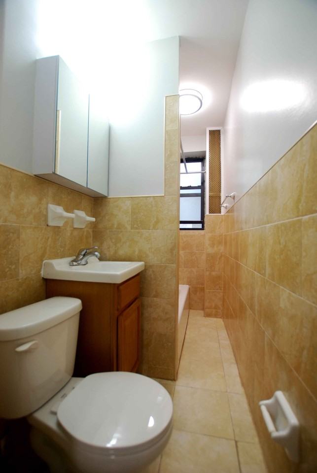 1500 Park Place #3 - Photo 6 of 12