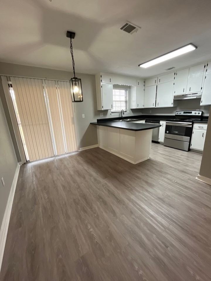 1332 Fuller Rd - Photo 2 of 9