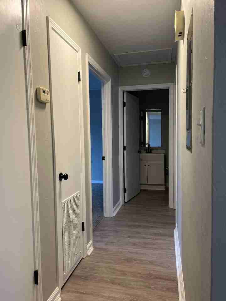 1332 Fuller Rd - Photo 4 of 9