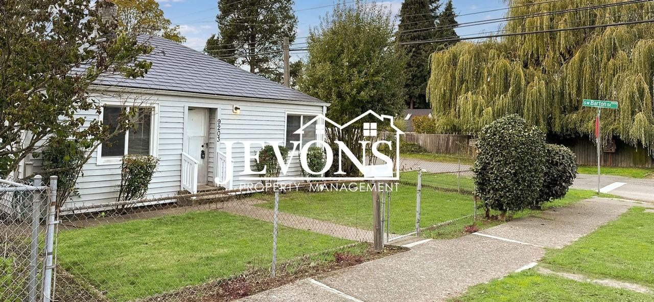 9203 21st Ave Sw - Photo 3 of 24