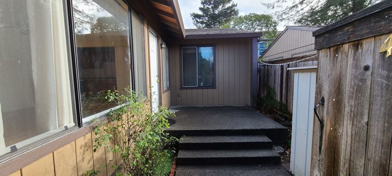 850 East Cotati Avenue #4 - Photo 2 of 12