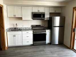 featured image of 32a Summit Yacht Club 32A Lower