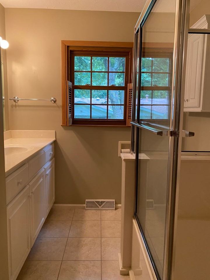 3069 S Greenbriar Ave - Photo 6 of 50